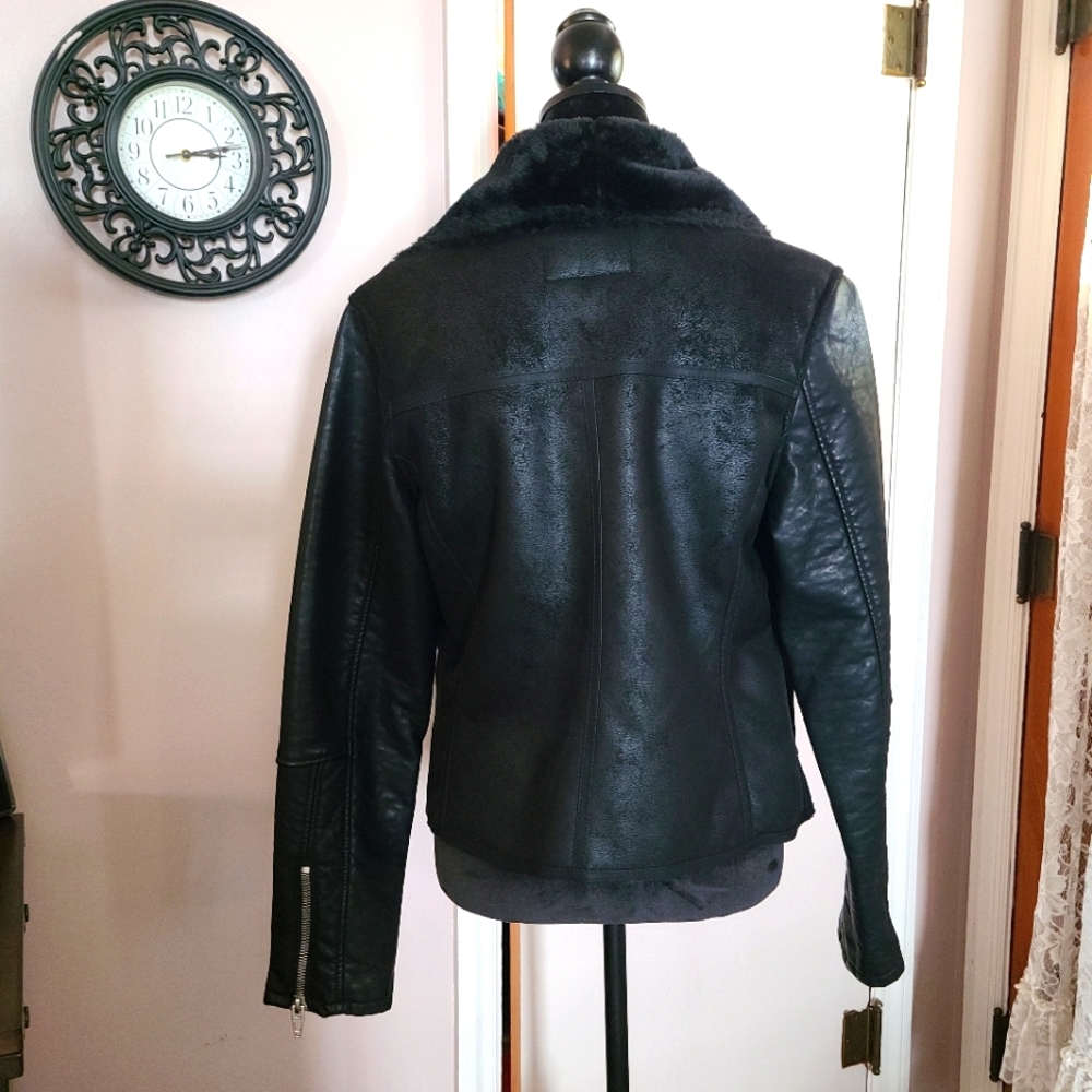 🖤BlankNYC Vegan Leather Faux Fur Biker Jacket NWT - Picture 4 of 13